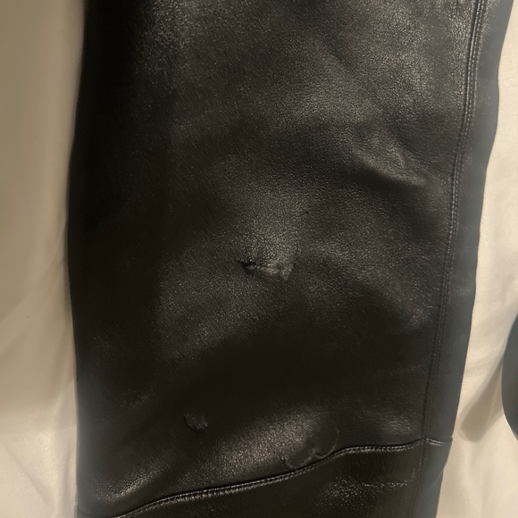 CHANEL THIGH HIGH BOOT - Picture 2 of 3